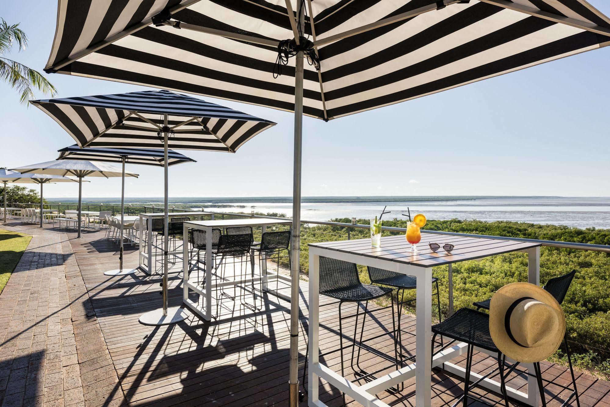 Mangrove Hotel Broome Exterior photo