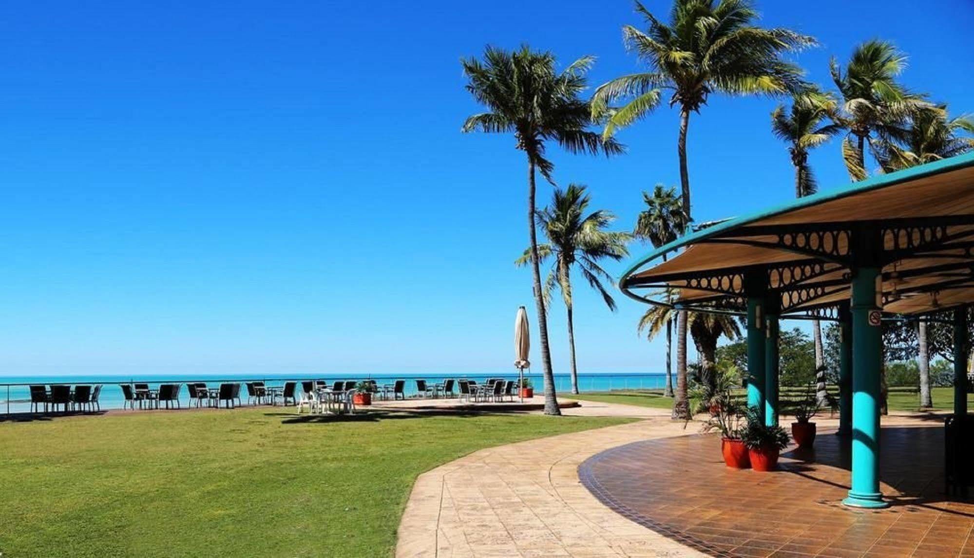 Mangrove Hotel Broome Exterior photo